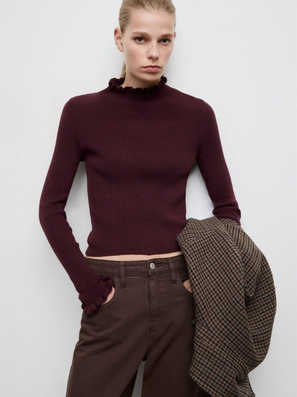 Who What Wear Ruffled & Ribbed Mock Neck Sweater - Burgundy | Size XXL